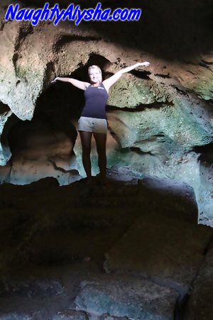 Naughty Alysha offers a free pic gallery with Naughty Alysha in sex with sex toy scene